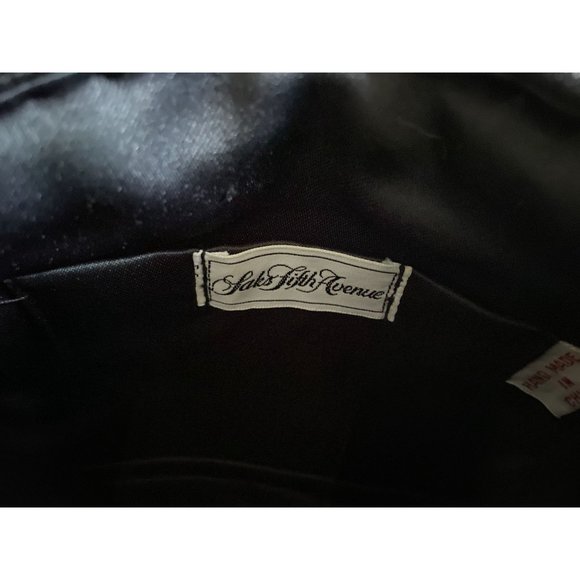 Saks Fifth Avenue Beautiful Beaded Handbag - Picture 4 of 5